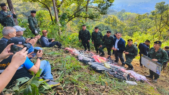15 'drug smugglers' killed in clash with Thai soldiers near Myanmar border, say officials 15 'drug smugglers' killed in clash with Thai soldiers near Myanmar border, say officials