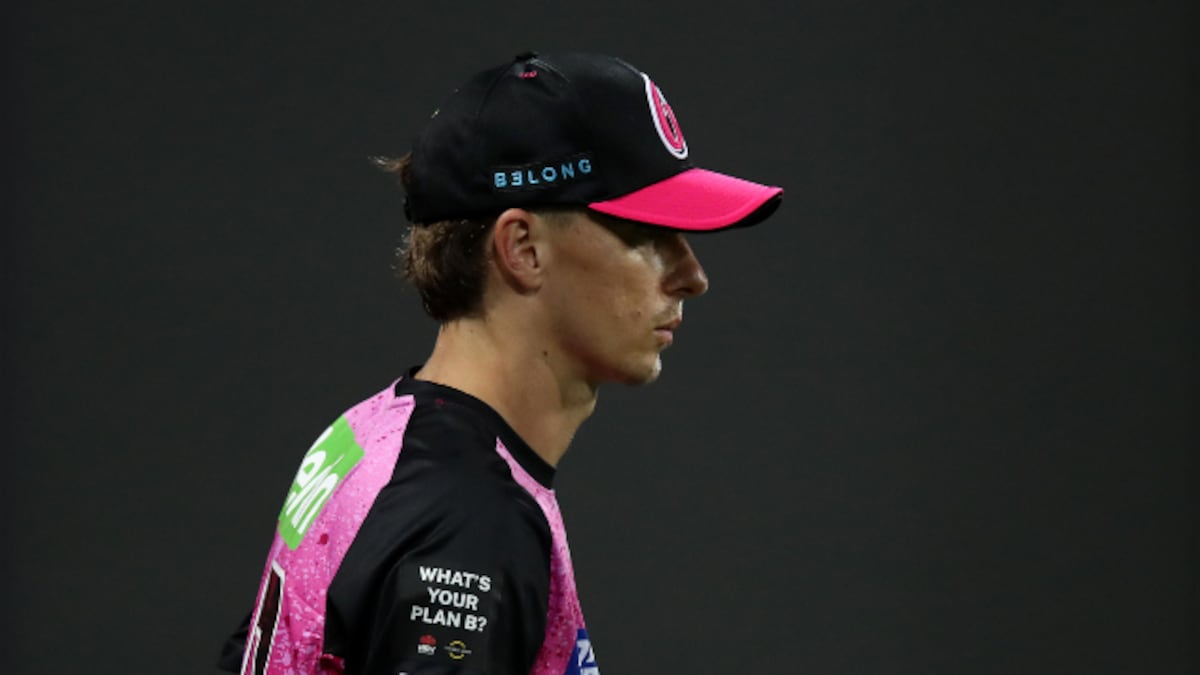 BBL: Sydney Sixers' Tom Curran handed four-match ban for intimidating umpire