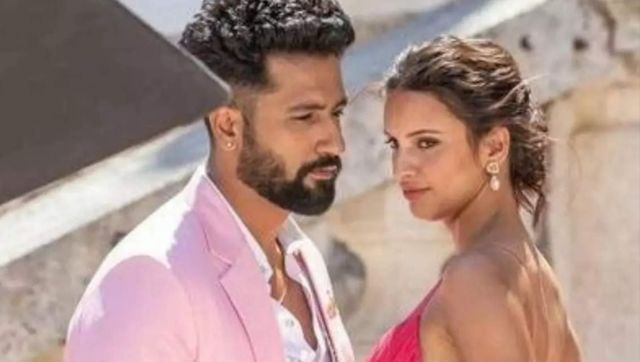 'Animal' actress Tripti Dimri on working with Vicky Kaushal: 'He's someone who made me feel...' 'Animal' actress Tripti Dimri on working with Vicky Kaushal: 'He's someone who made me feel...'