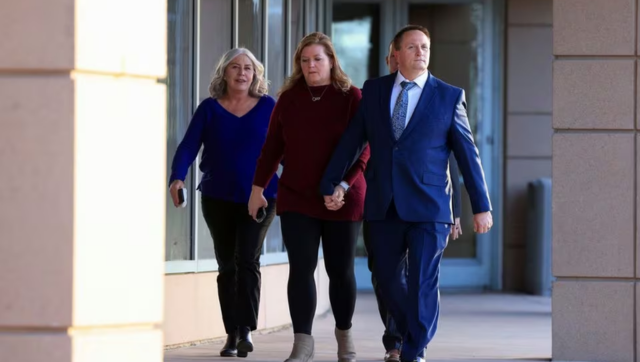 Paramedics in Colorado found guilty of negligence in black man's custodial death Paramedics in Colorado found guilty of negligence in black man's custodial death