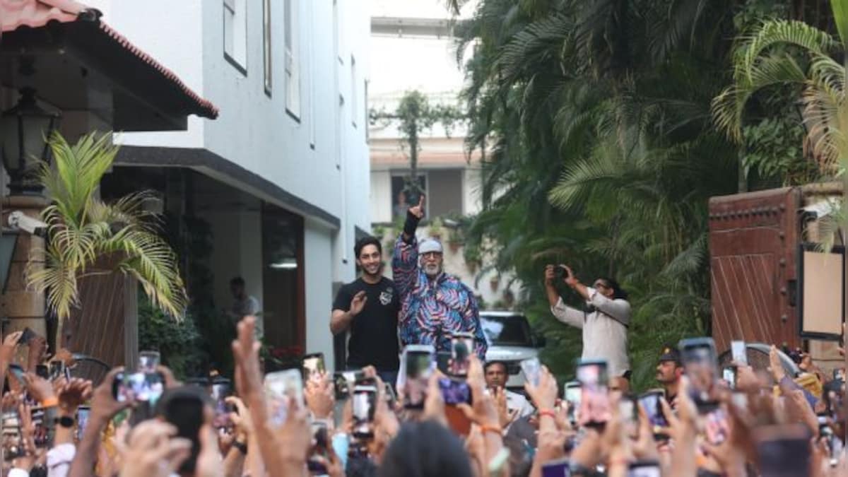 Amitabh Bachchan's grandson Agastya Nanda joins the megastar for Sunday meet-and-greet with fans at his residence