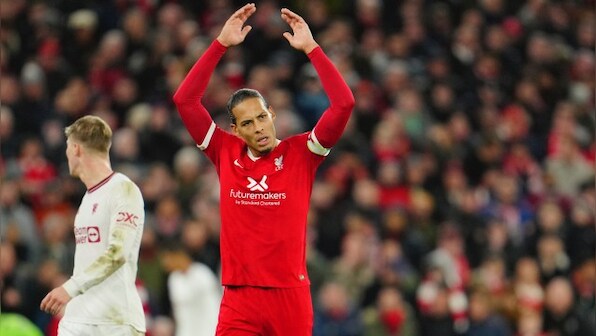 Premier League: Van Dijk slams Man Utd's caution in draw; Ten praises Red Devils after 0-0 draw