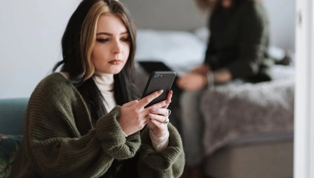 What is breadcrumbing, the new entrant in modern dating scene? What is breadcrumbing, the new entrant in modern dating scene?