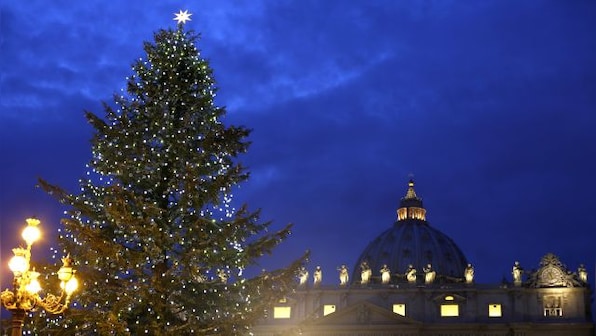 In Graphics | What's the history behind the Christmas tree?
