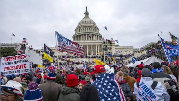 Illinois election board to consider whether to boot Trump from ballot over insurrection amendment