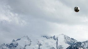 Winter sports in European Alps affected by lack of snow