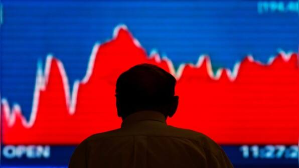 Vantage | Why investors love India's stock markets more than Hong Kong's