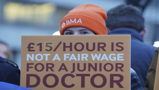 Why junior doctors in the UK have gone on the ‘longest-ever’ NHS strike Why junior doctors in the UK have gone on the ‘longest-ever’ NHS strike