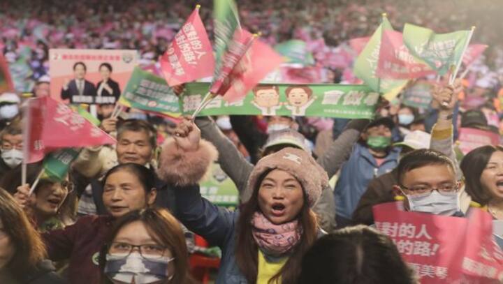 How China's balloons are contributing to Taiwan's election fears