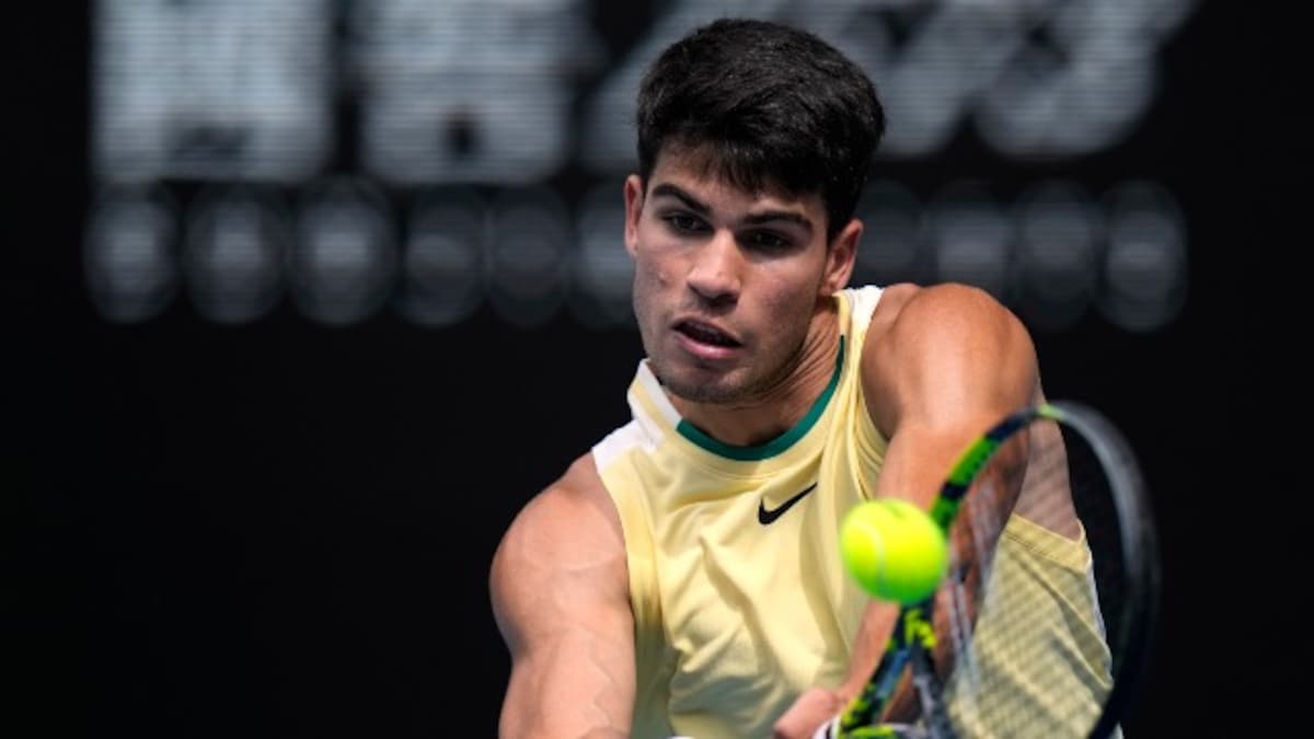 Australian Open 2024: Iga Swiatek dumped out of tournament as Carlos ...