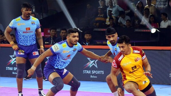 PKL 2023-24: Bengal Warriors bank on sublime defence as Vaibhav and Shubham take them past Telugu Titans