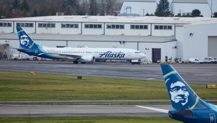 Boeing 737 Max 9: United and Alaska Airlines find loose hardware in jet inspections, DGCA says part missing in India