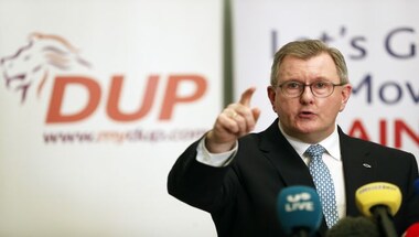 How is Northern Ireland governed? What is the power sharing deal that has been restored?