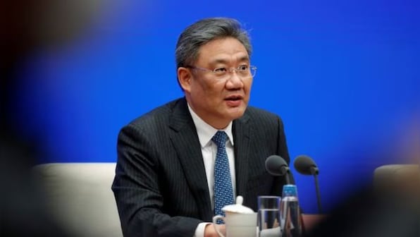 China expresses concerns with US over chip-making export controls, sanctions
