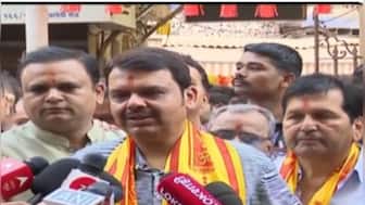 Maharashtra: Deputy CM Fadnavis cleans Mumbai's Mumbadevi temple premises 