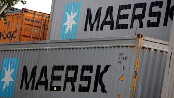 Maersk sends two US-flagged container ships through Red Sea