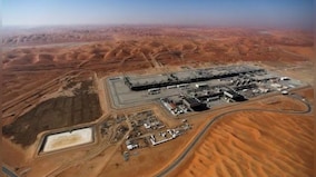 Saudi Arabia's crude oil price cut driven by weak market, not policy shift