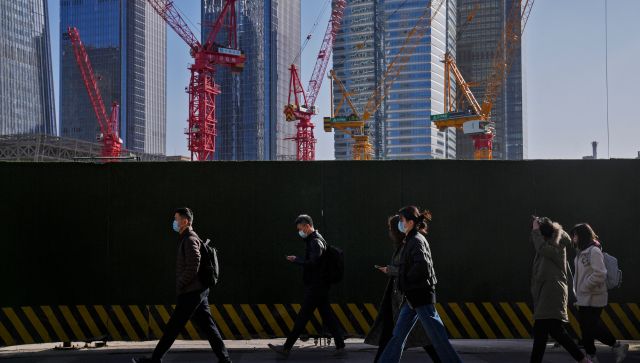 China launches barrage of new policies to mend its economy, fend off financial crisis China launches barrage of new policies to mend its economy, fend off financial crisis