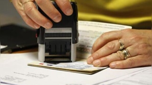 US starts five-week H1-B visas renewal drive, to accept 20,000 applications from nonimmigrant workers