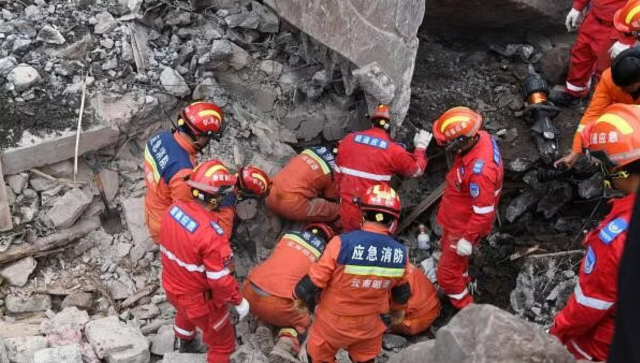 China: Several killed, dozens missing as landslide strikes Yunnan province China: Several killed, dozens missing as landslide strikes Yunnan province
