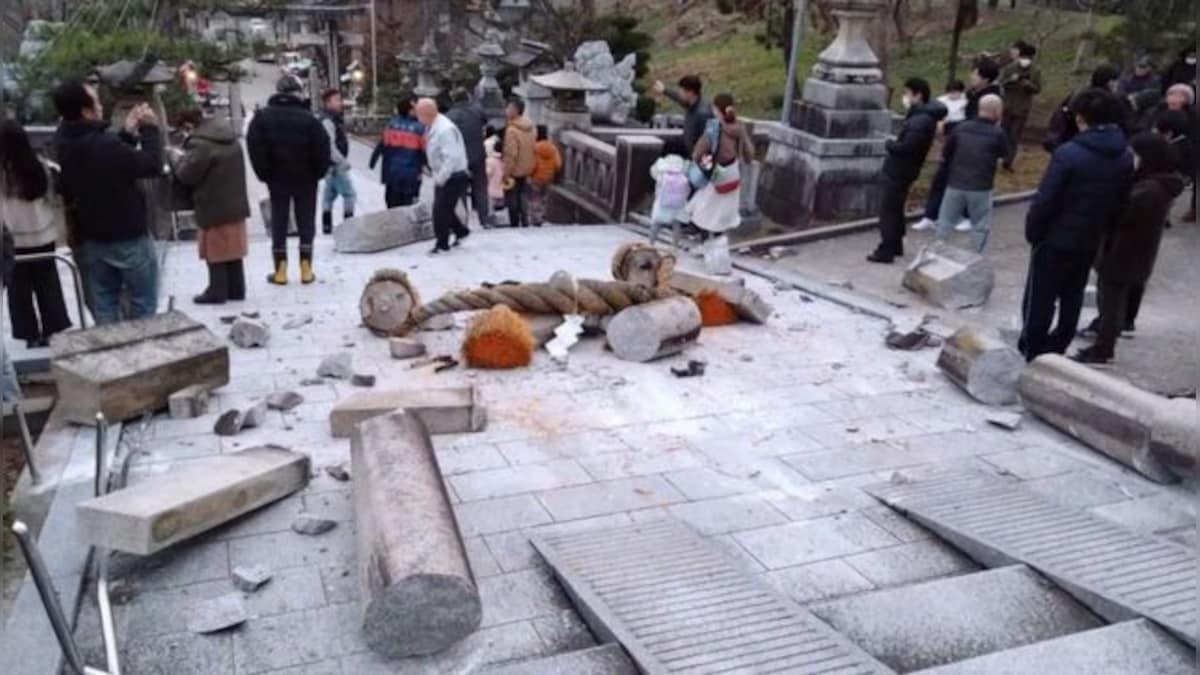 Japan hit by 21 earthquakes of above 4.0 magnitude in 90 minutes; 33,000 homes without power