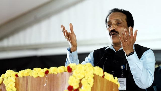 ISRO honoured with Outstanding Achievement Award at CNN-News18 Indian of The Year 2023 ISRO honoured with Outstanding Achievement Award at CNN-News18 Indian of The Year 2023