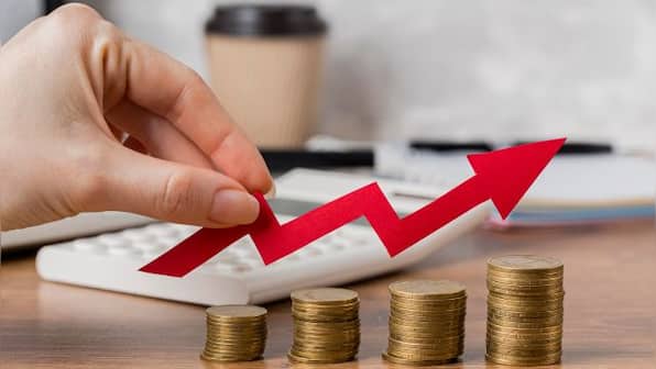 India's retail inflation rises to 4-month high of 5.69% in December