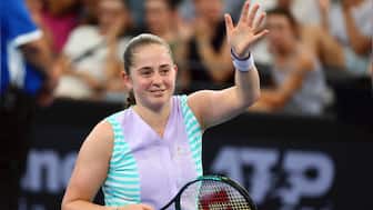 Jelena Ostapenko beats heat to oust defending Brisbane champion Karolina Pliskova