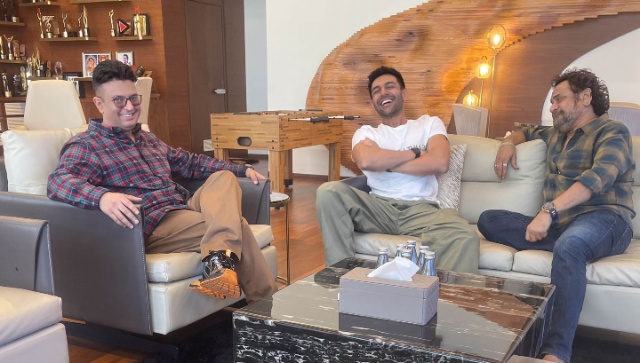 Bhool Bhulaiyaa 3 set to Roll in March 2024: Bhushan Kumar, Anees Bazmee & Kartik Aaryan gather for further discussions Bhool Bhulaiyaa 3 set to Roll in March 2024: Bhushan Kumar, Anees Bazmee & Kartik Aaryan gather for further discussions