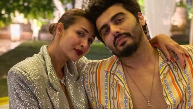 WATCH- Malaika Arora, Arjun Kapoor spotted together at Amrita Arora’s house amid breakup rumours WATCH- Malaika Arora, Arjun Kapoor spotted together at Amrita Arora’s house amid breakup rumours