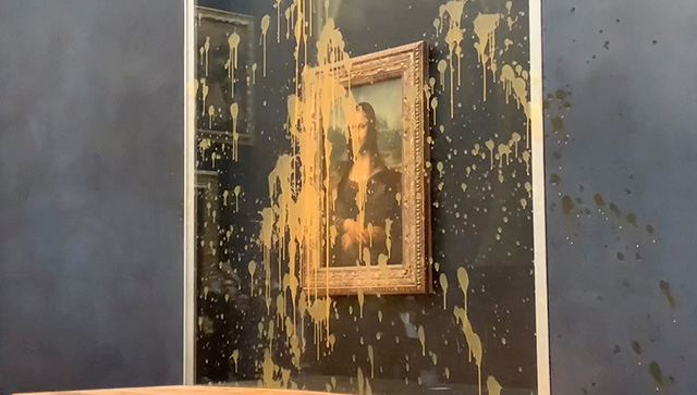 Vantage | What does throwing soup over Mona Lisa really achieve? Vantage | What does throwing soup over Mona Lisa really achieve?