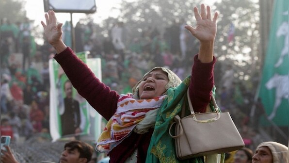 Nepotism preventing common Pakistani women from participating in elections: Report