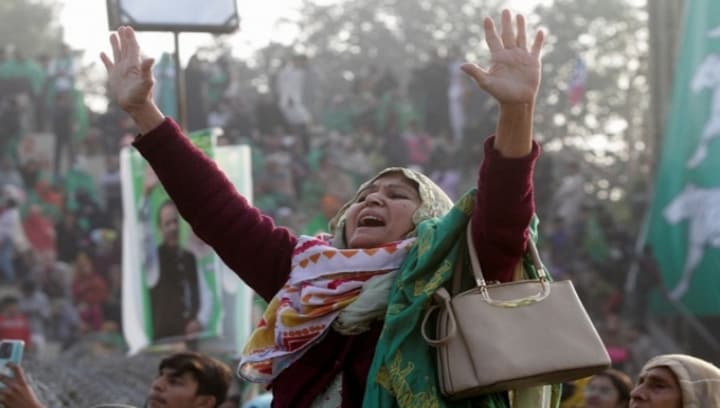Nepotism preventing common Pakistani women from participating in elections: Report
