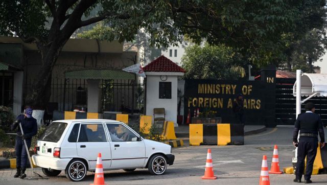 Counterstrike: Pakistan strikes inside Iran with operation 'Marg Bar Sarmachar' Counterstrike: Pakistan strikes inside Iran with operation 'Marg Bar Sarmachar'