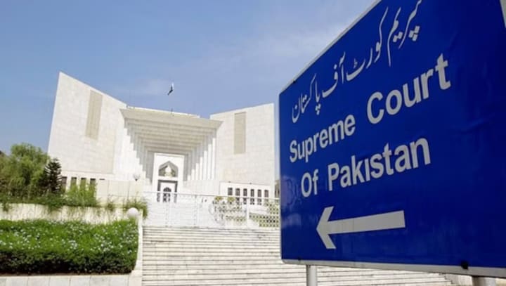Why is the Pakistan judiciary in crisis mode?