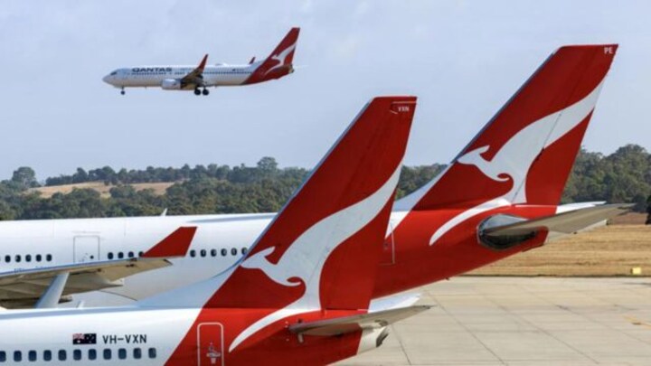 Australian airline crew flaunt Palestinian badges during flight, trigger outrage
