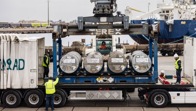 Catch 235: How US prostrates in front of Russia for fuel Uranium to keep the lights on Catch 235: How US prostrates in front of Russia for fuel Uranium to keep the lights on