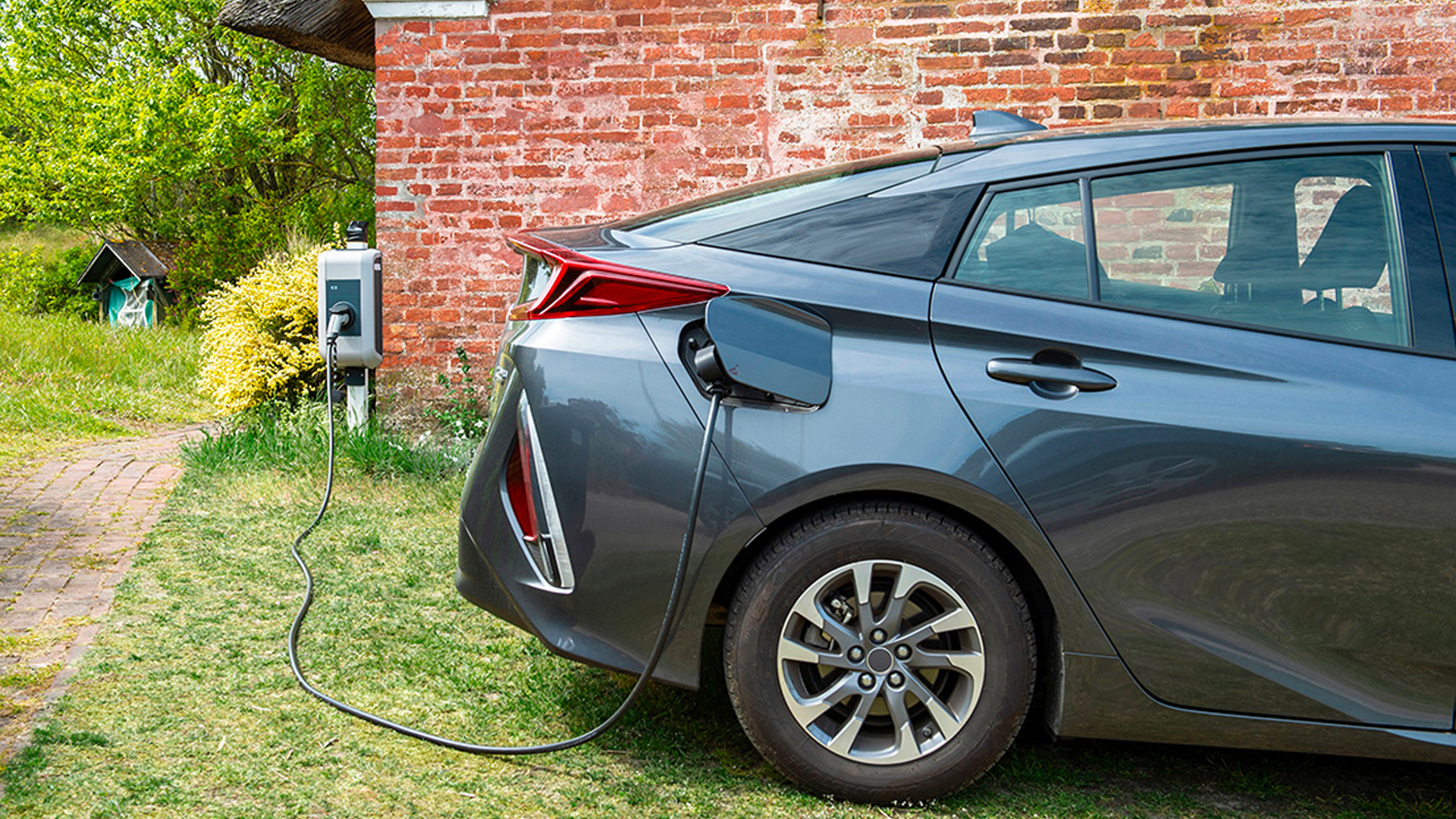 Saviour EV: How an Australian woman’s car saved her son’s life when all nearby hospitals, doctors failed Saviour EV: How an Australian woman’s car saved her son’s life when all nearby hospitals, doctors failed