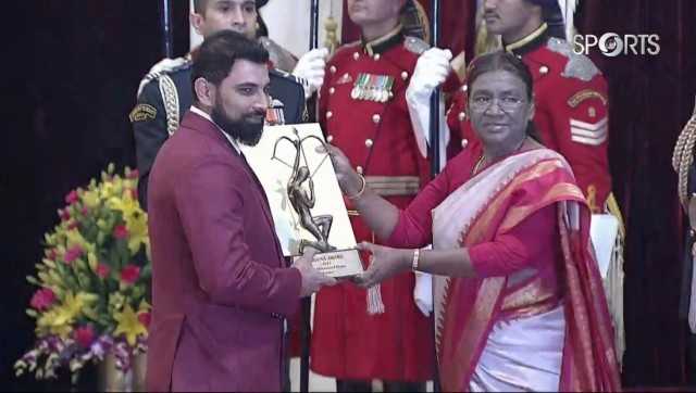 Arjuna Awards: Mohammed Shami honoured by President Droupadi Murmu - WATCH Arjuna Awards: Mohammed Shami honoured by President Droupadi Murmu - WATCH