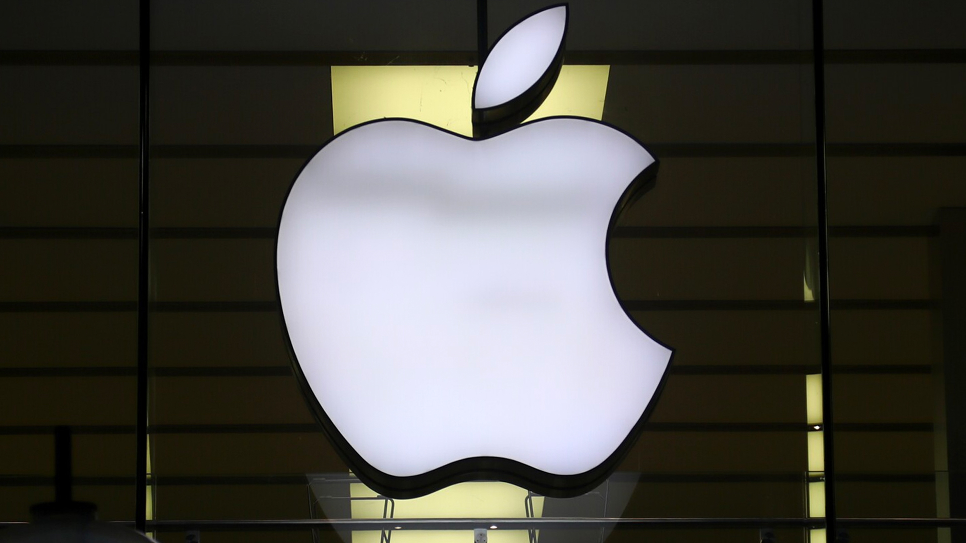 UK contemplates passing new tech law that may force Apple to quit, pull out of the market UK contemplates passing new tech law that may force Apple to quit, pull out of the market