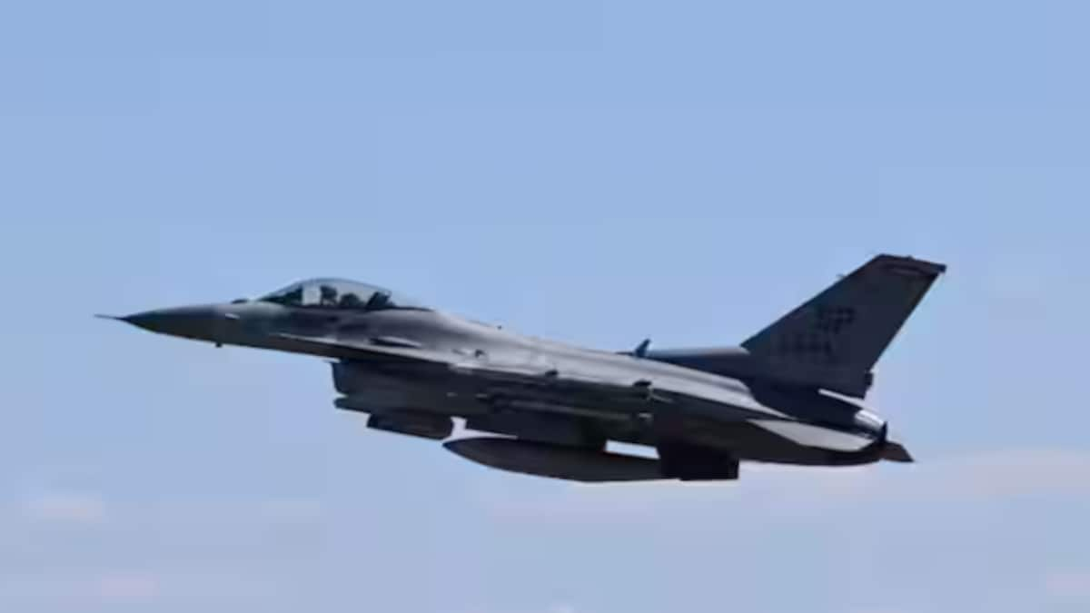 US F-16 fighter aircraft crashes off South Korea’s west coast