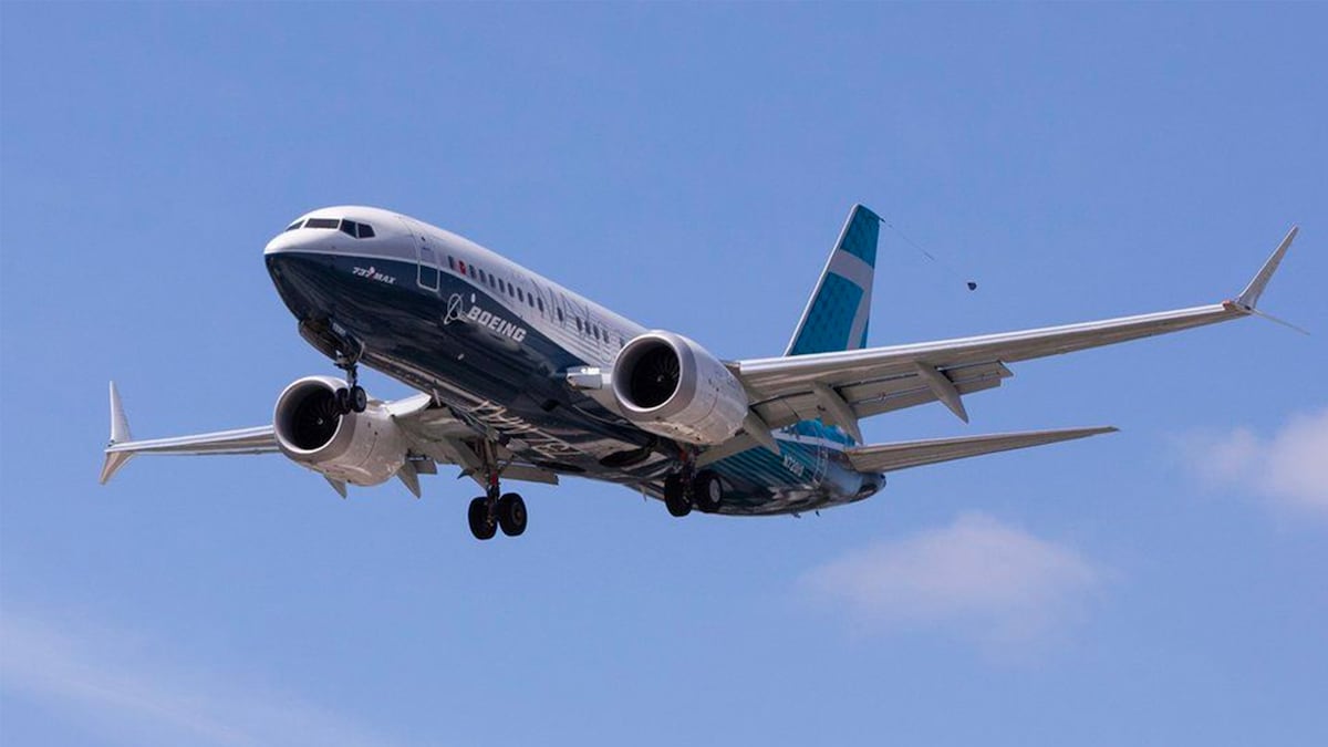 Boeing 737-800 departs from San Francisco, lands in Oregon with missing ...