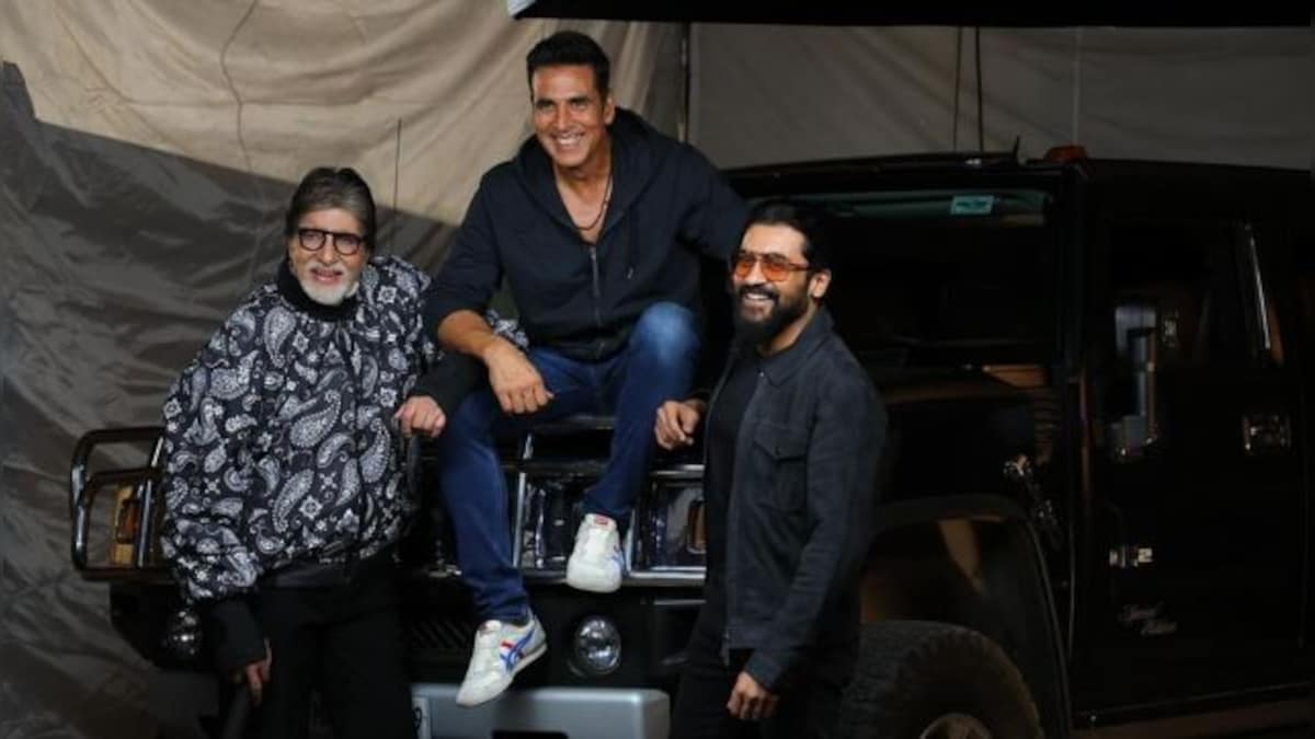 Amitabh Bachchan shoots with Akshay Kumar and Suriya despite hand injury, shares post