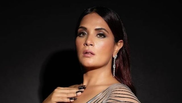 After Radhika Apte, Richa Chadha slams airline over repeated delays: 'Common citizens suffer, with no recourse' After Radhika Apte, Richa Chadha slams airline over repeated delays: 'Common citizens suffer, with no recourse'