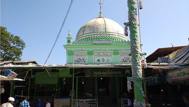 Why Eknath Shinde wants to ‘liberate’ Maharashtra's centuries-old Haji Malang Dargah Why Eknath Shinde wants to ‘liberate’ Maharashtra's centuries-old Haji Malang Dargah