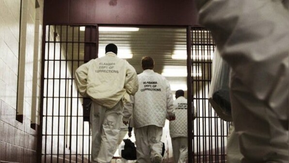 Family alleges son's body returned without heart after death in Alabama prison