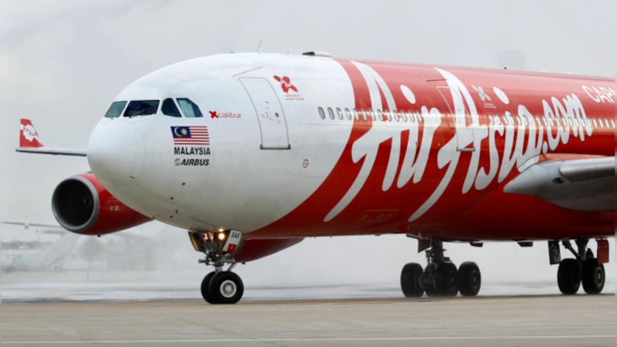 Live snake found in overhead bin on AirAsia flight