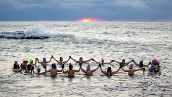 UK: Study finds swimming in cold water relieves menopause, mood swings
