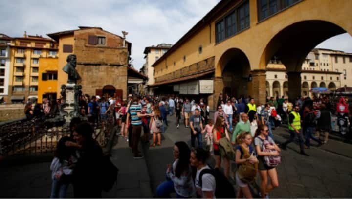Italy's museum chief calls Florence a 'prostitute'