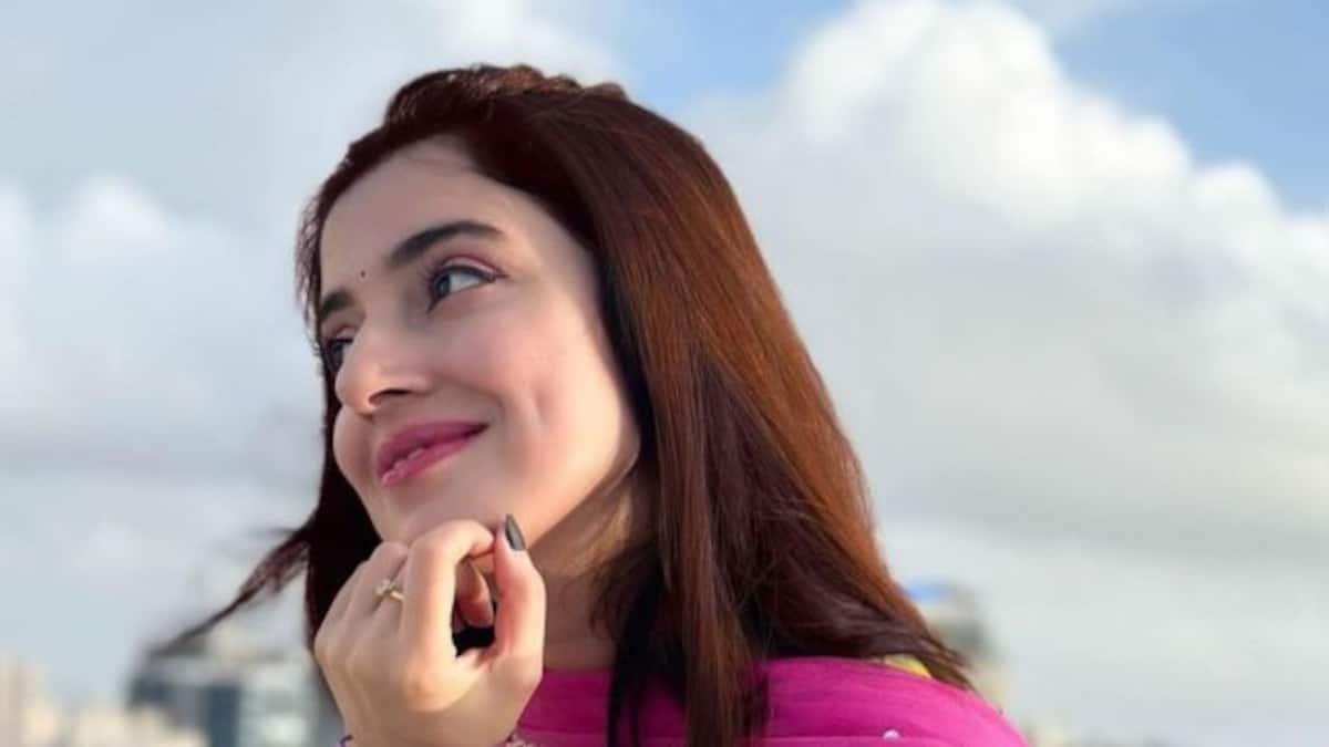 Divyah Khosla Kumar all set for her Tollywood debut 'Hero Heeroine' in ...